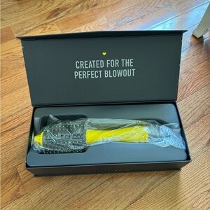 Drybar - The Half Shot Blow Dry Brush
